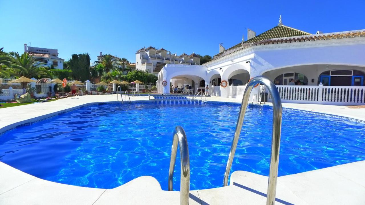 R838 Capistrano Playa 213 Apartment Нерха Екстериор снимка