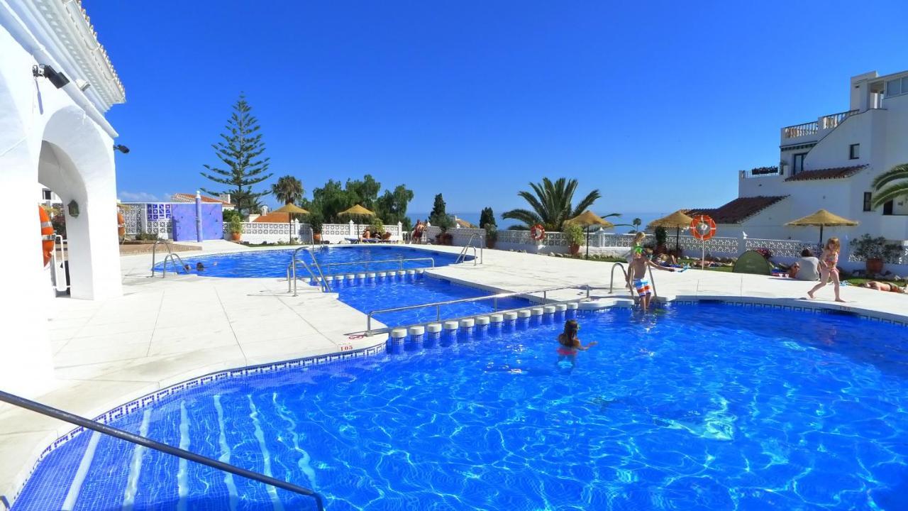 R838 Capistrano Playa 213 Apartment Нерха Екстериор снимка