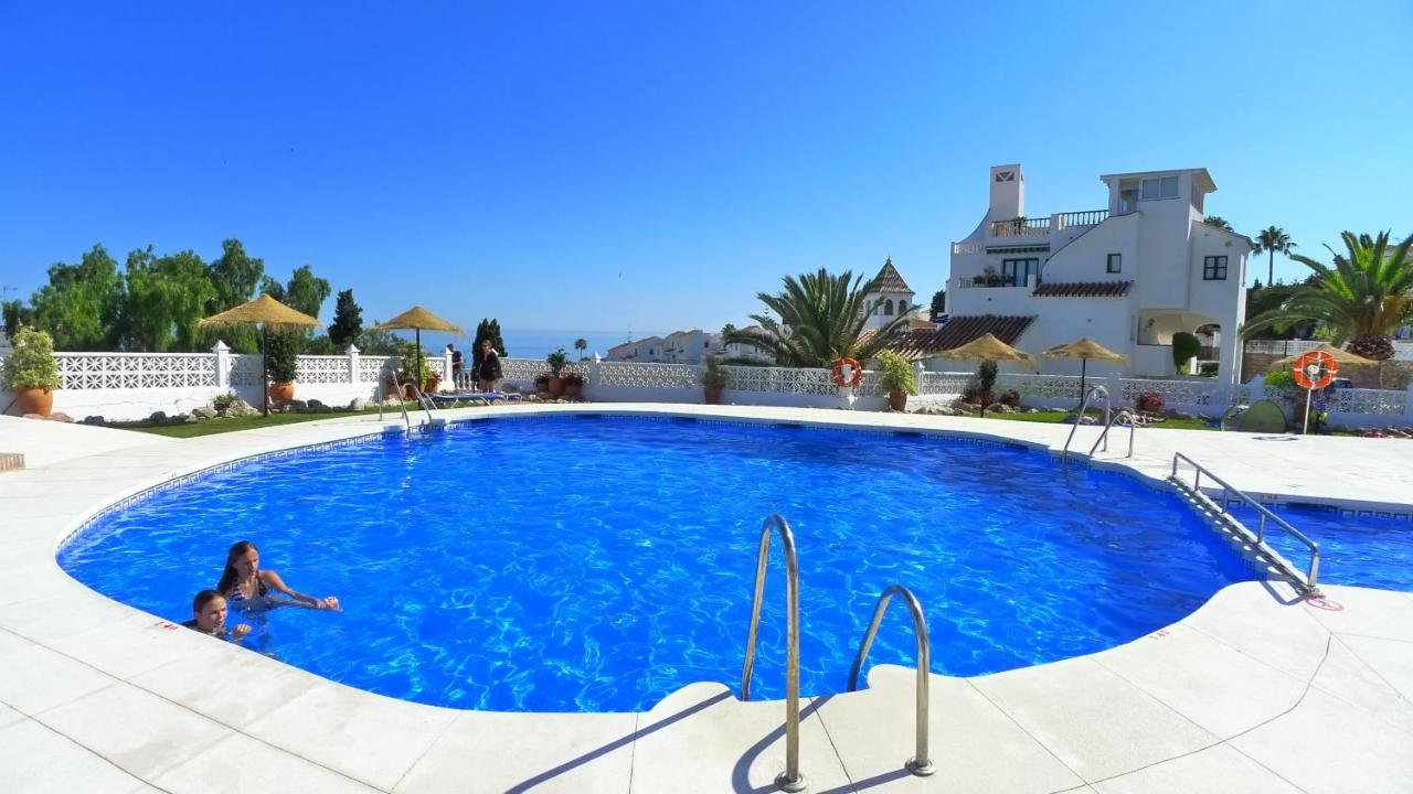 R838 Capistrano Playa 213 Apartment Нерха Екстериор снимка